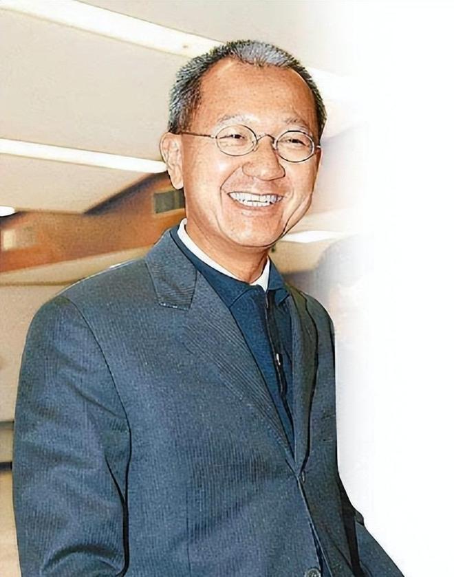 2年2800万!八村垒加盟湖人同城对手快船 詹姆斯领衔7人离队